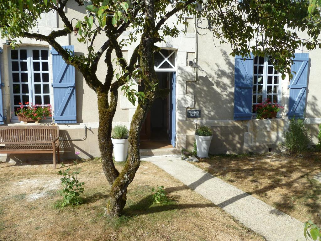 Maison Marie Droux Exterior photo